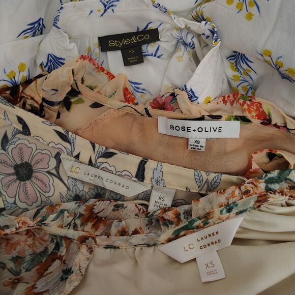 Career & Casual BOHO Floral Blouses BUNDLE XS Women's Long Sleeve MIXED LOT - Picture 9 of 9